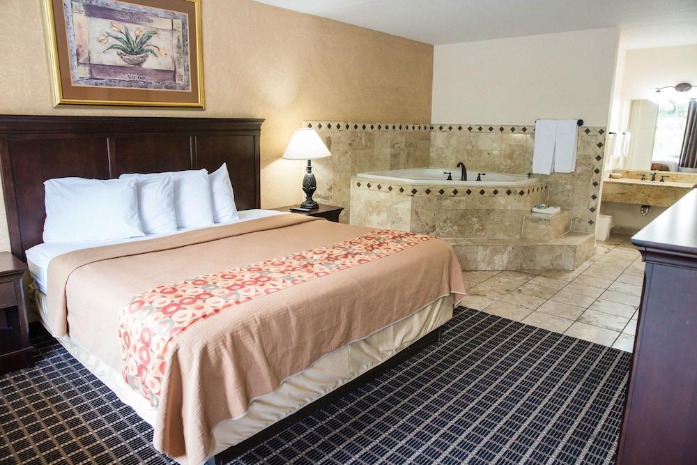 Florence Express Inn מראה חיצוני תמונה