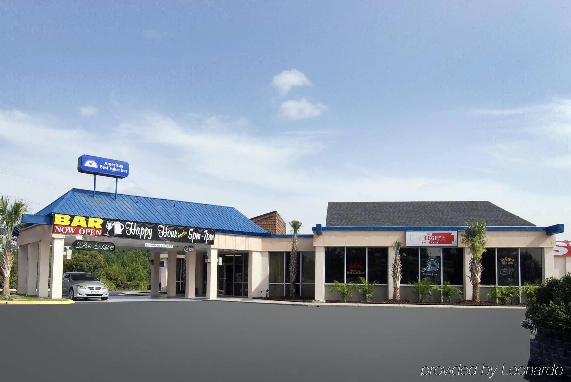 Florence Express Inn מראה חיצוני תמונה